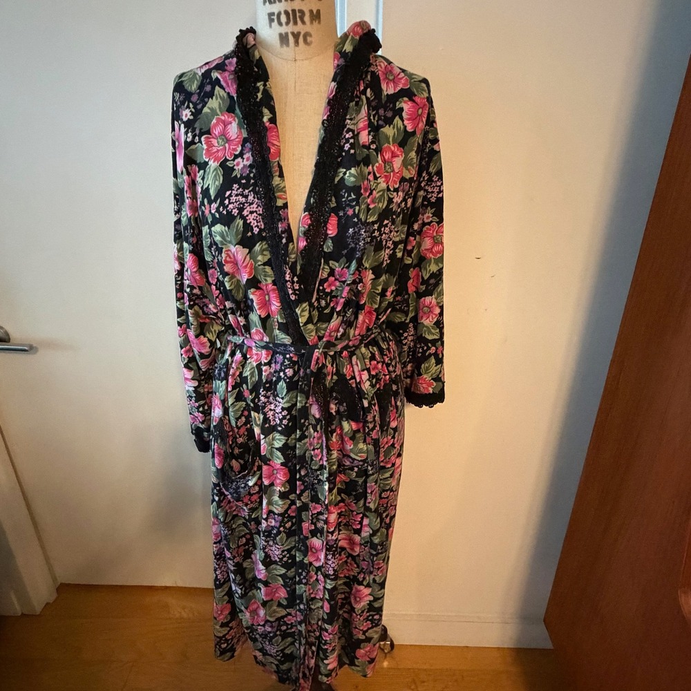 VTG Y2K 90's  VICTORIA'S SECRET Gold Label Floral Robe w/Lace Size M/L